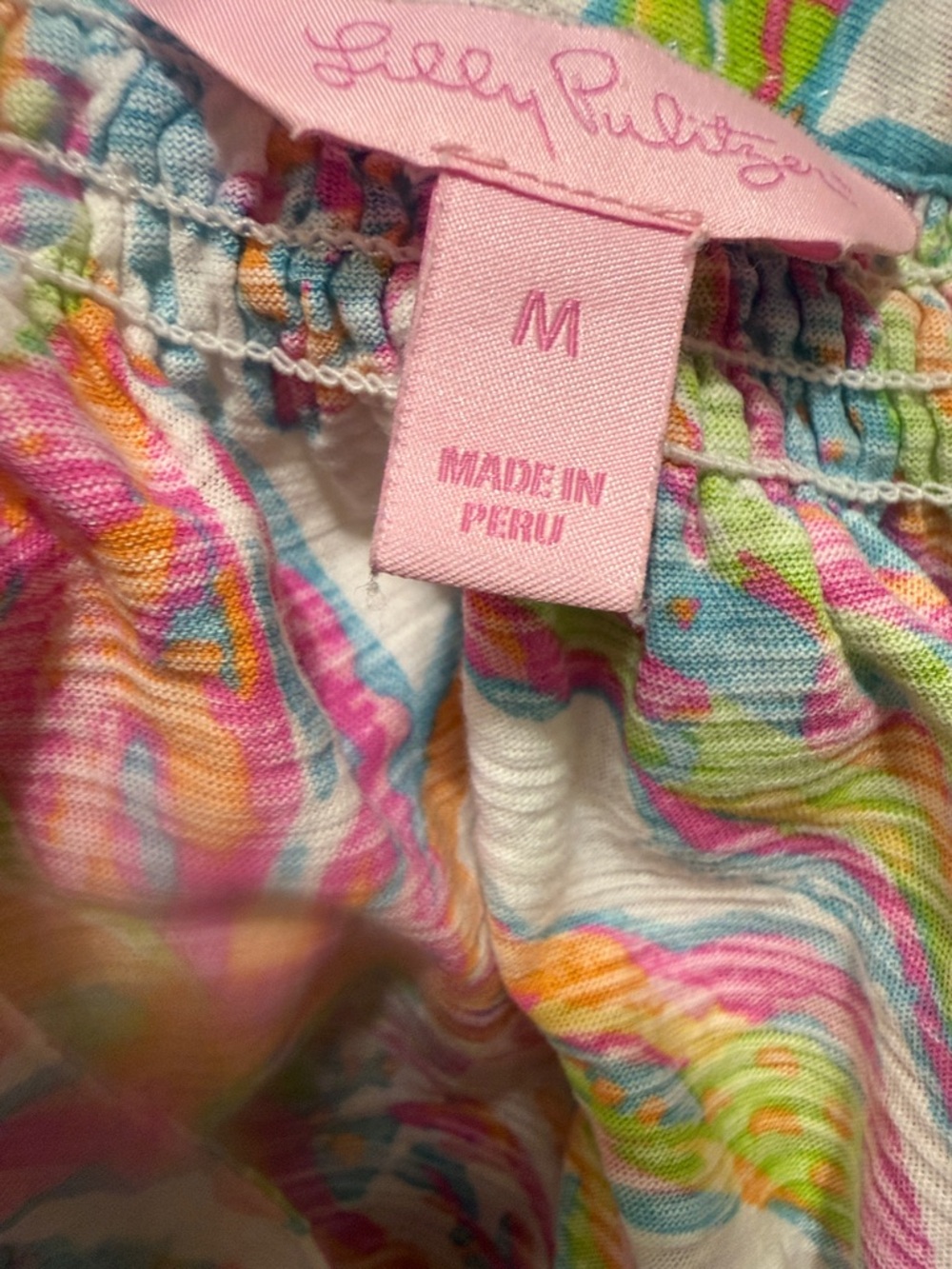 Lilly Pulitzer Sleeveless Printed V-Neck Women’s Top in Pink & Multicolor - Picture 4 of 6